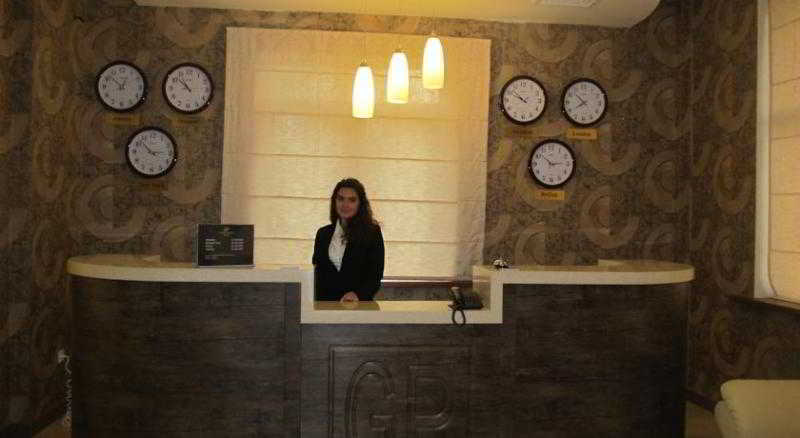 Golden Palace Hotel Almaty Esterno foto